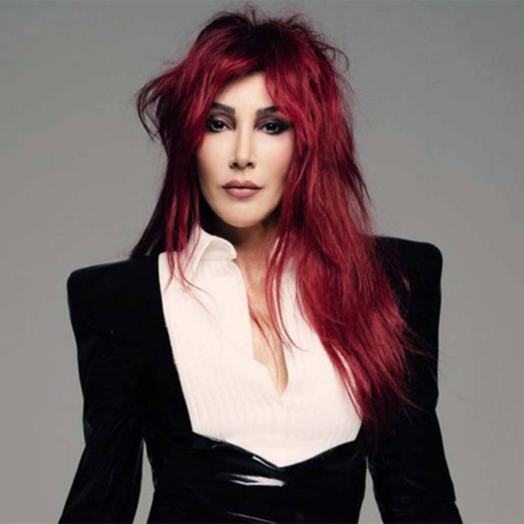 Hande Yener'e büyük teklif! Milyonlar kazanacak! 1