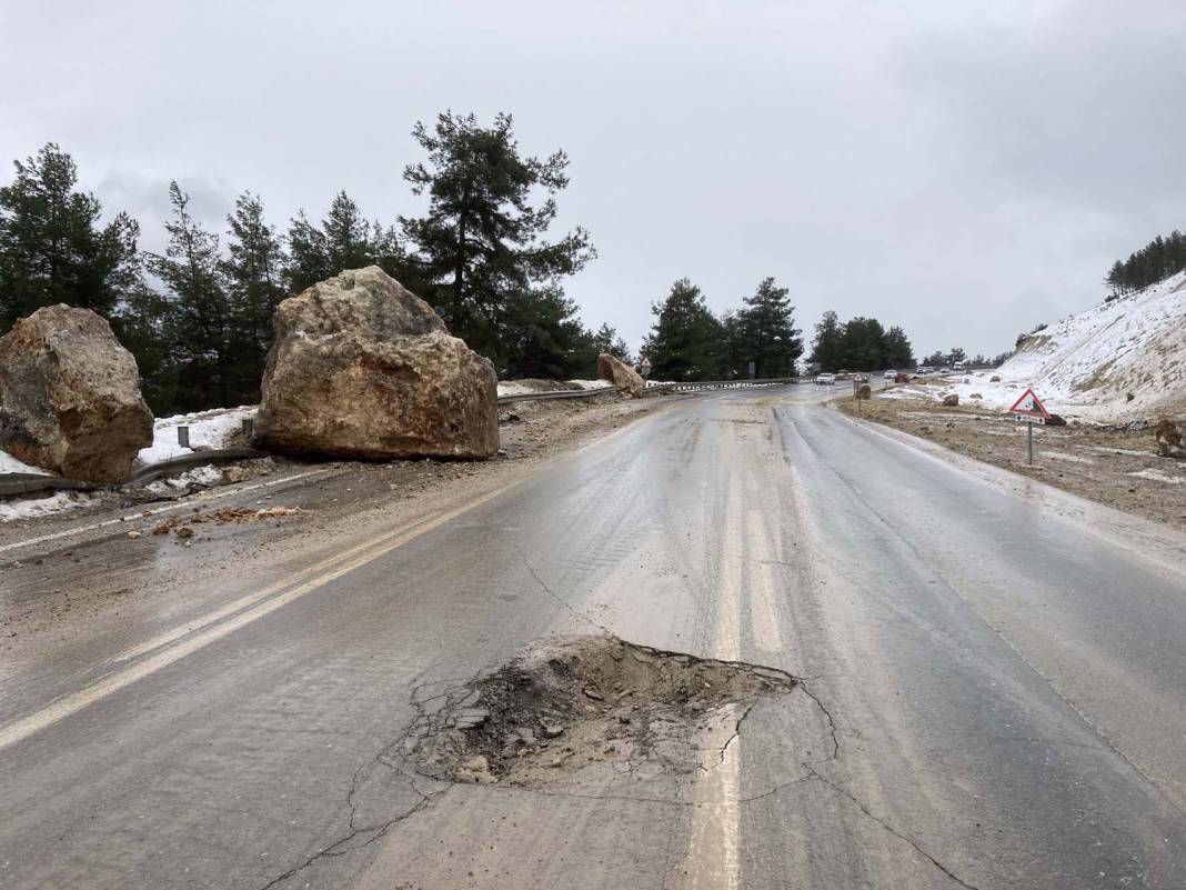 7.4 büyüklüğünde deprem! İşte Kahramanmaraş'taki son durumu gösteren fotoğraflar... 16