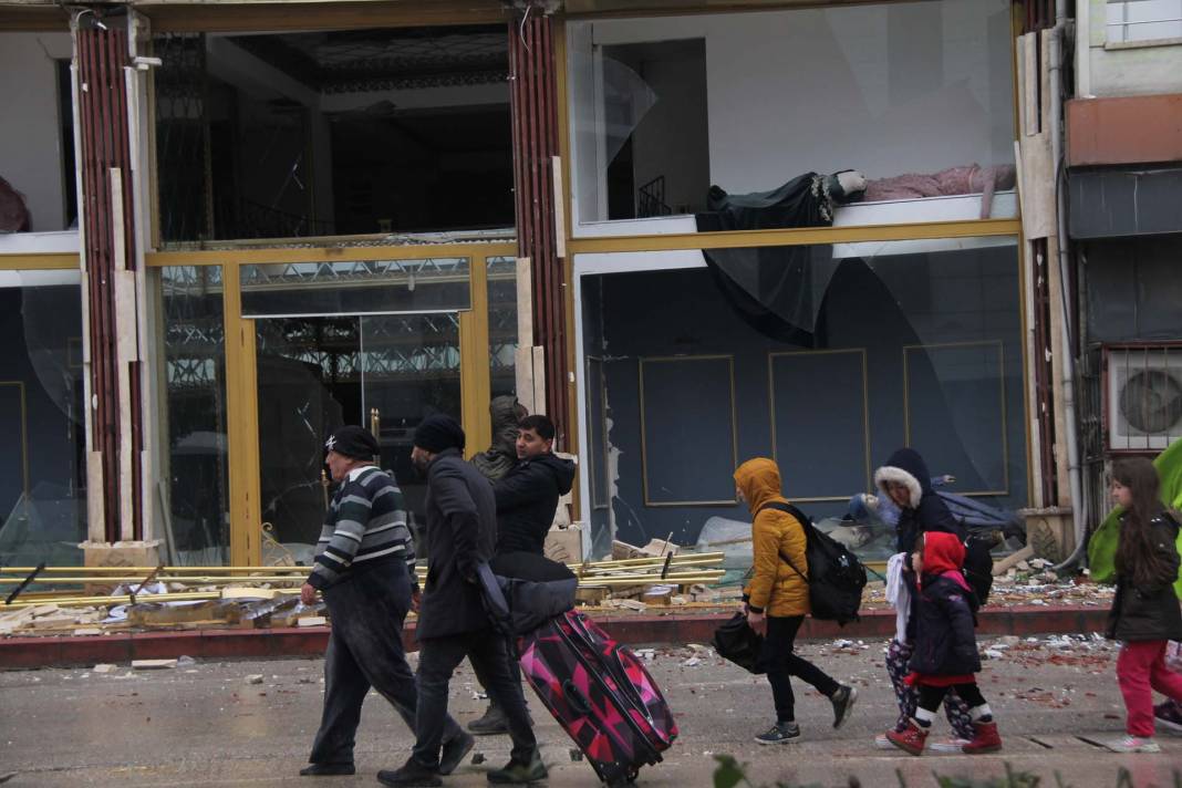 Yüreğimiz yanıyor! Deprem felaketinin yaşandığı Hatay dronla görüntülendi! İşte o fotoğraflar... 14