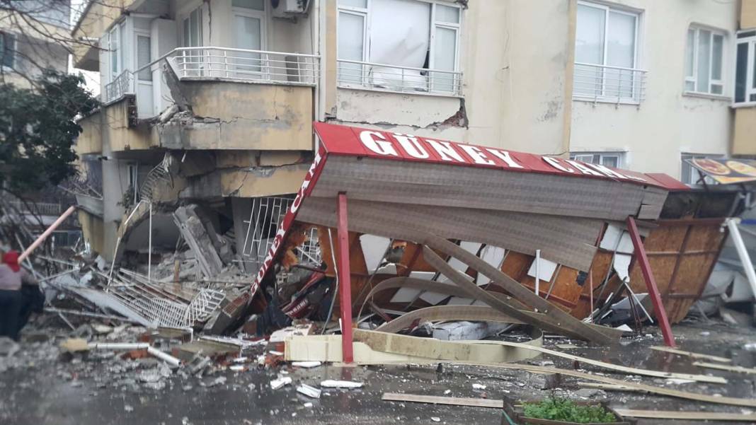 Yüreğimiz yanıyor! Deprem felaketinin yaşandığı Hatay dronla görüntülendi! İşte o fotoğraflar... 22