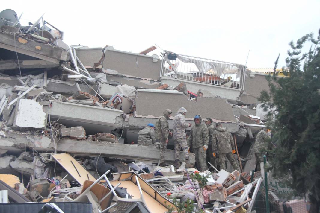 Yüreğimiz yanıyor! Deprem felaketinin yaşandığı Hatay dronla görüntülendi! İşte o fotoğraflar... 26