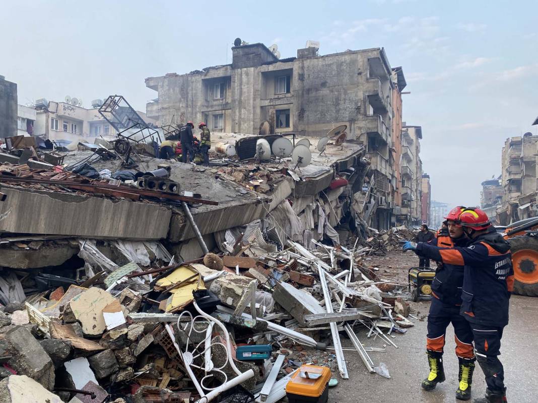 Yüreğimiz yanıyor! Deprem felaketinin yaşandığı Hatay dronla görüntülendi! İşte o fotoğraflar... 39