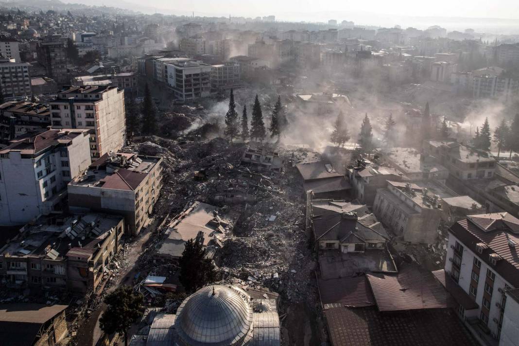 Yıkık bir şehir, yarım kalan hayatlar... Kahramanmaraş'taki son durum havadan görüntülendi 7