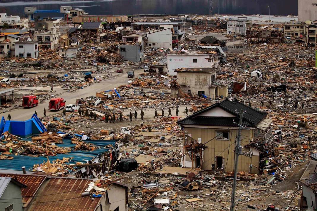 Özel İçerik: Dünya tarihinde  yaşanan en büyük depremler! Yeni dağlar, ovalar oluştu! 5