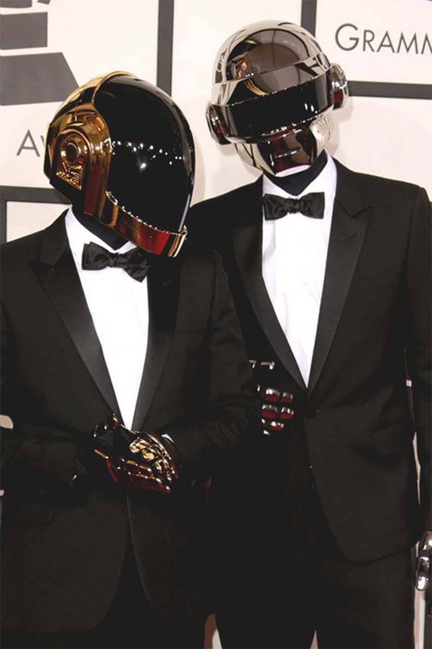 Hayranlarına müjde! Ünlü elektronik müzik grubu Daft Punk geri dönüyor! 3