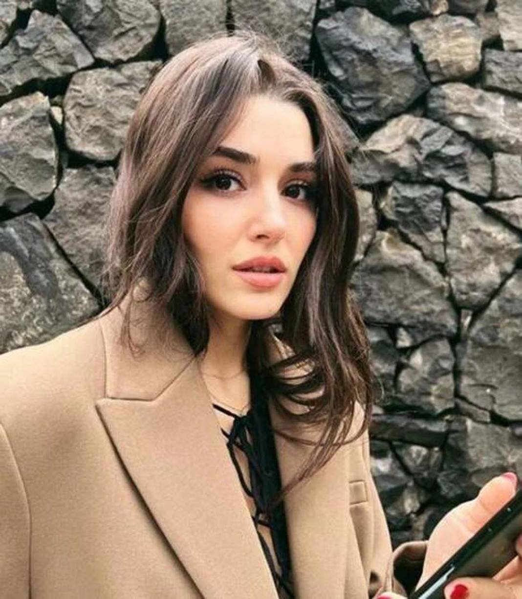 Hande Erçel ve Hakan Sabancı birlikte yakalandı! İlişkileri hakkında konuştular! 3