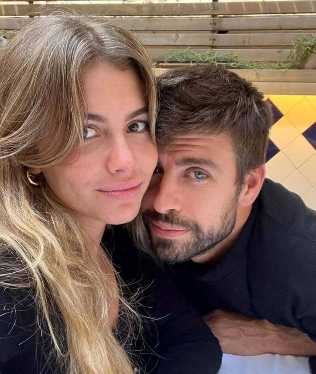 Shakira'yı 12 yıl bekleten Pique sevgilisi Clara Chia ile evleniyor! Olaylı bir şekilde ayrılmışlardı! 4