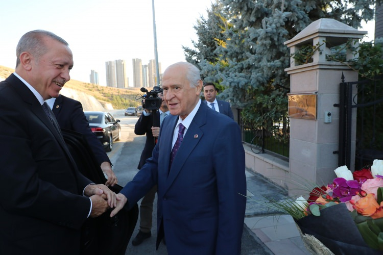 Cumhurbaşkanı Erdoğan'dan MHP lideri Bahçeli'ye anlamlı ziyaret! 6