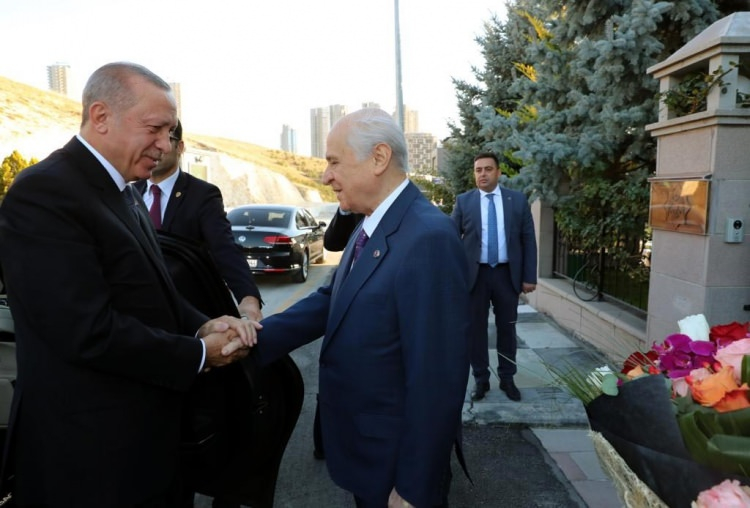 Cumhurbaşkanı Erdoğan'dan MHP lideri Bahçeli'ye anlamlı ziyaret! 7