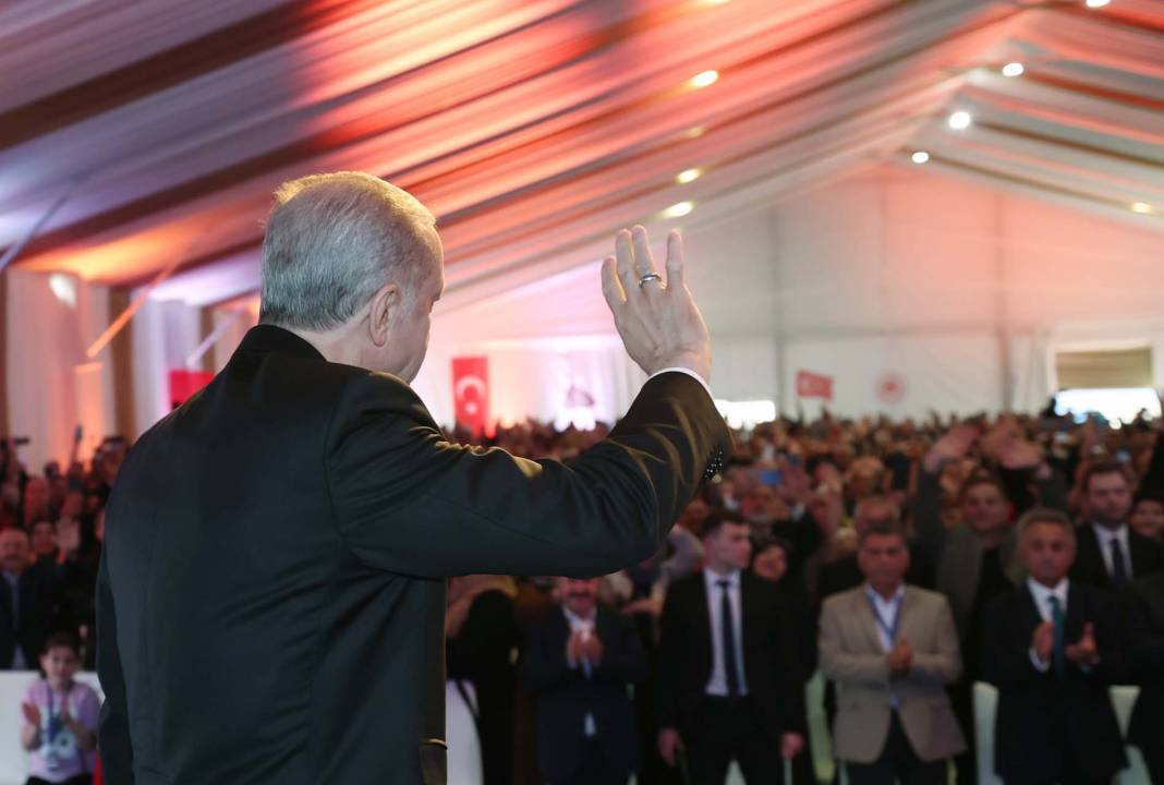 Erdoğan 7'li koalisyonu  Frankeştayn Koalisyonuna benzetti! "7 kişi birbirini idare edemeyenler, 85 milyonu nasıl yönetecek?" dedi! 2