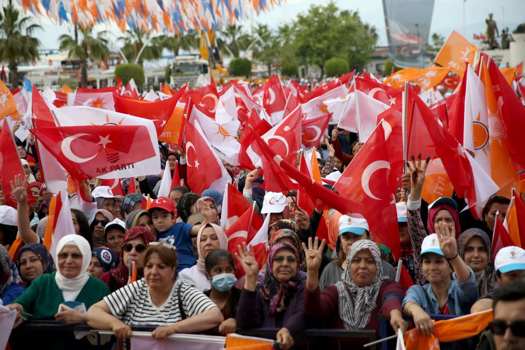 Binali Yıldırım : Bu seçim işgalcilerle Türkiye'nin geleceği için, istiklali için çalışanlar arasında bir seçimdir 4