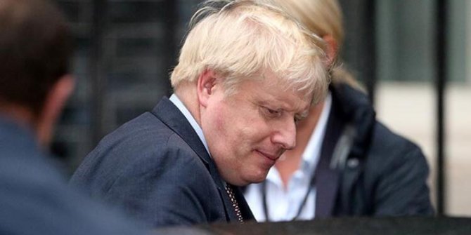 Büyükelçi Chilcott'tan Johnson'ın köyüne ziyaret