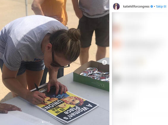 Genç siyasetçi Katie Hill'i yaşadığı üçlü ilişkinin kareleri ortaya çıktı 13