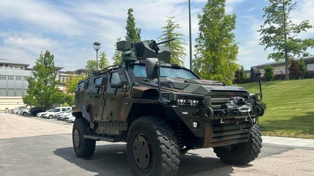 Türk zırhlısı Yörük 4x4'ün ilk görev yeri olan Külliye'deki yerini aldı 4