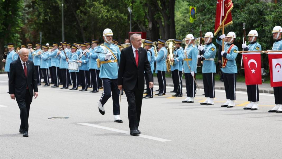 28.yasama dönemi başladı, Cumhurbaşkanı Erdoğan yemin törenini locada izliyor, işte o kareler 11