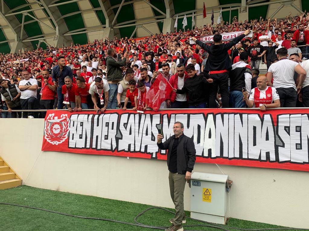 Pendikspor tarih yazarak tarihinde ilk kez süper Lig'e çıkmayı başardı, İşte o tarihi muhteşem görüntüler 30