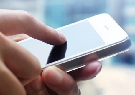 Hayatını kaybeden babasına yıllarca mesaj attı, gelen mesajla şoka girdi 4