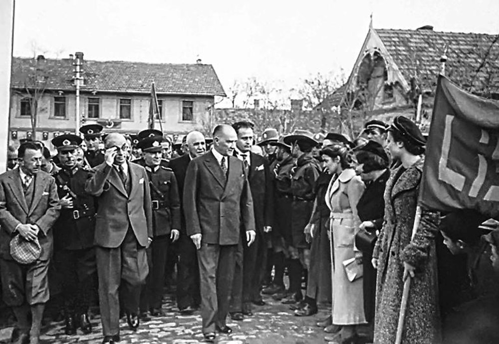 Cumhuriyetimizin 96.yılında Ulu Önder Atatürk'ün hiç bilinmeyen fotoğrafları... 1