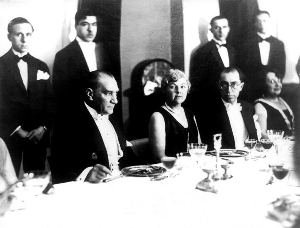 Cumhuriyetimizin 96.yılında Ulu Önder Atatürk'ün hiç bilinmeyen fotoğrafları... 13