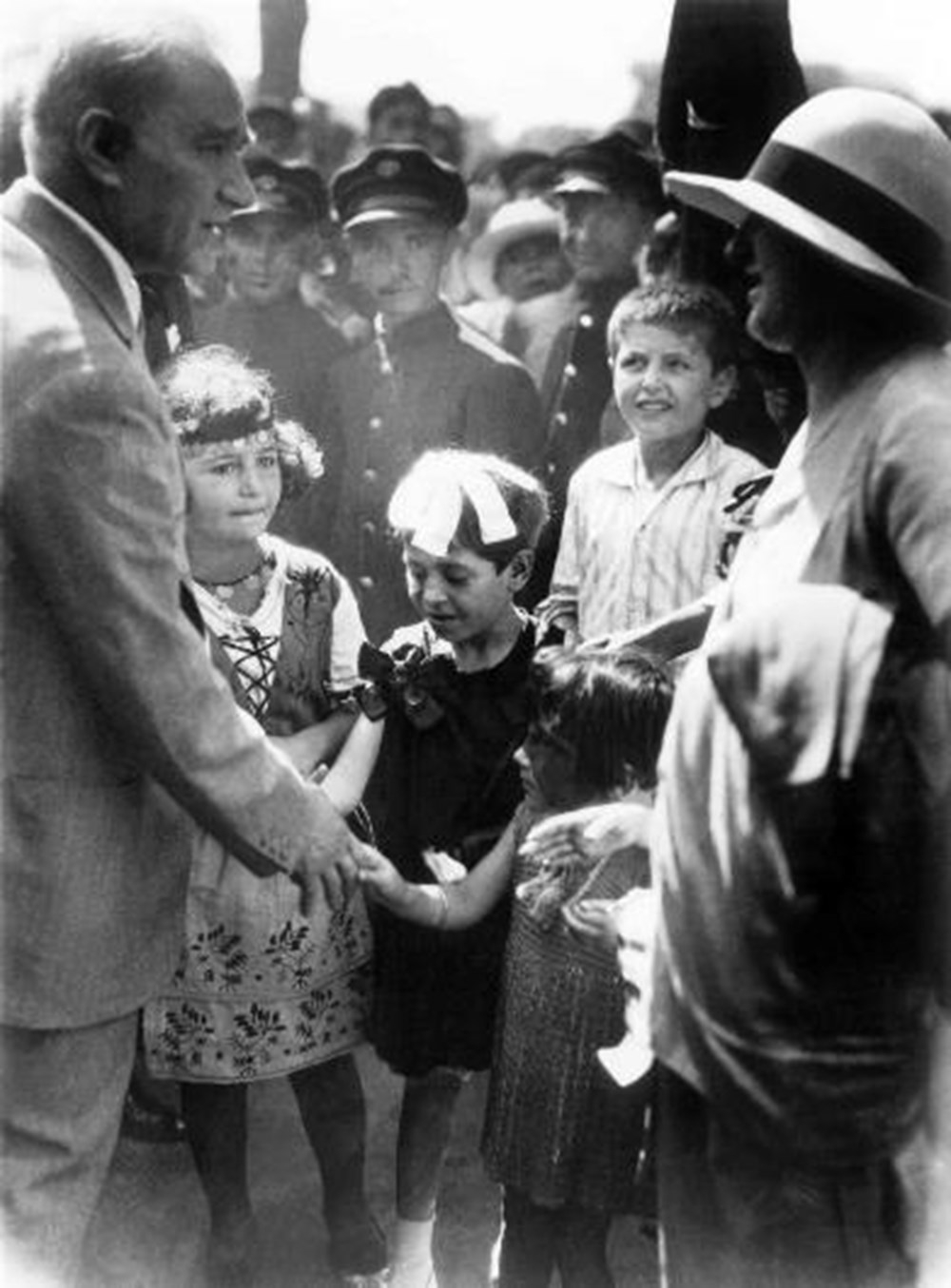 Cumhuriyetimizin 96.yılında Ulu Önder Atatürk'ün hiç bilinmeyen fotoğrafları... 14