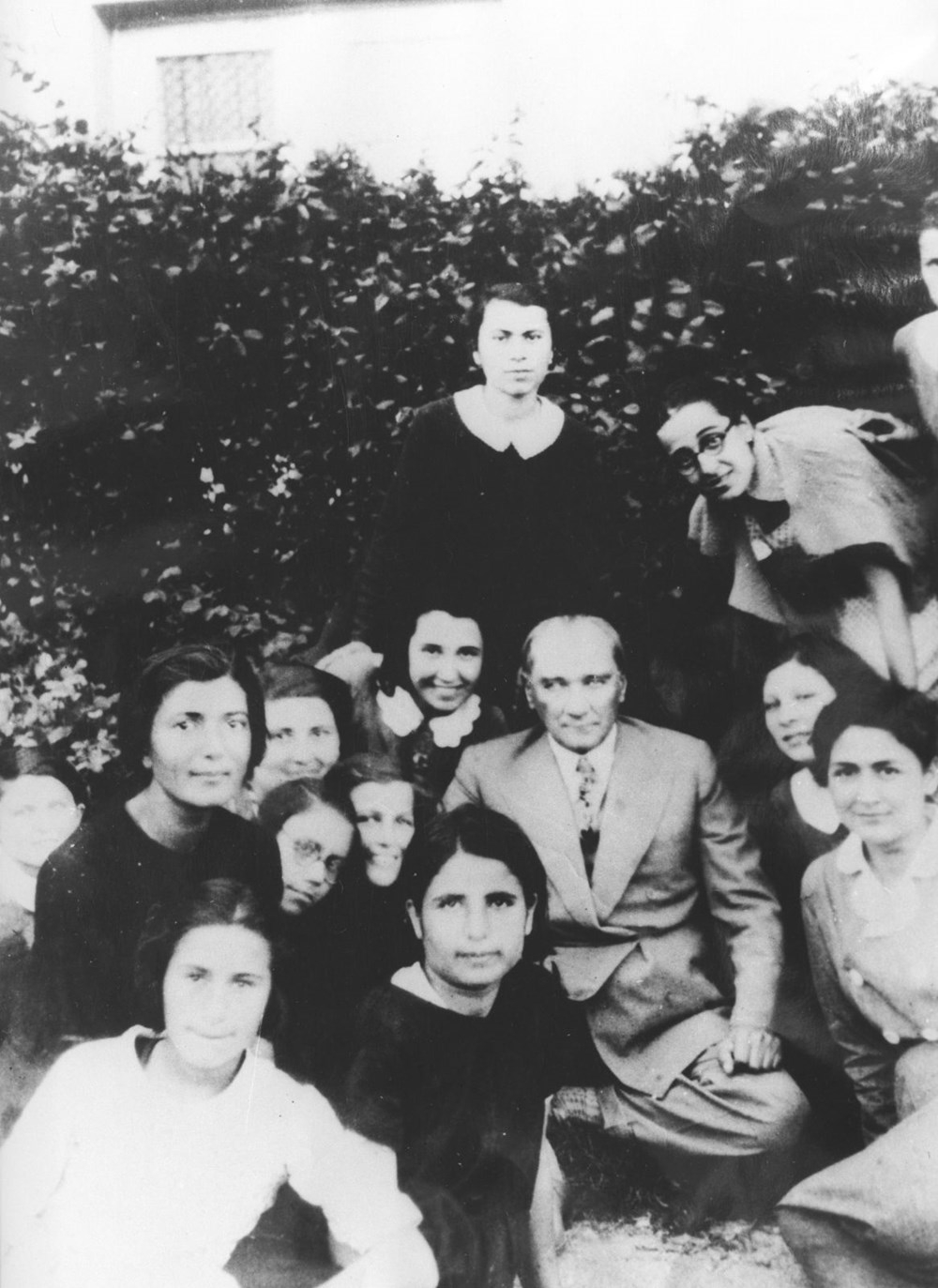 Cumhuriyetimizin 96.yılında Ulu Önder Atatürk'ün hiç bilinmeyen fotoğrafları... 22