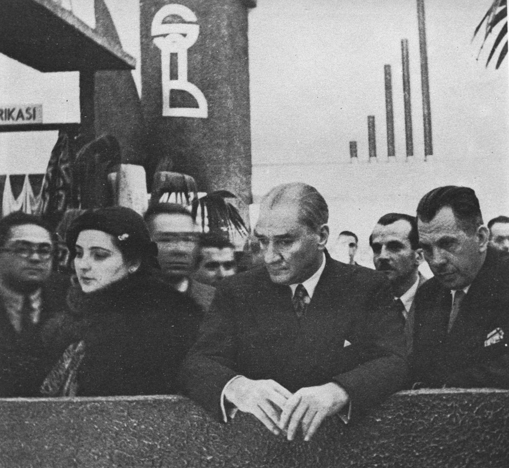 Cumhuriyetimizin 96.yılında Ulu Önder Atatürk'ün hiç bilinmeyen fotoğrafları... 24