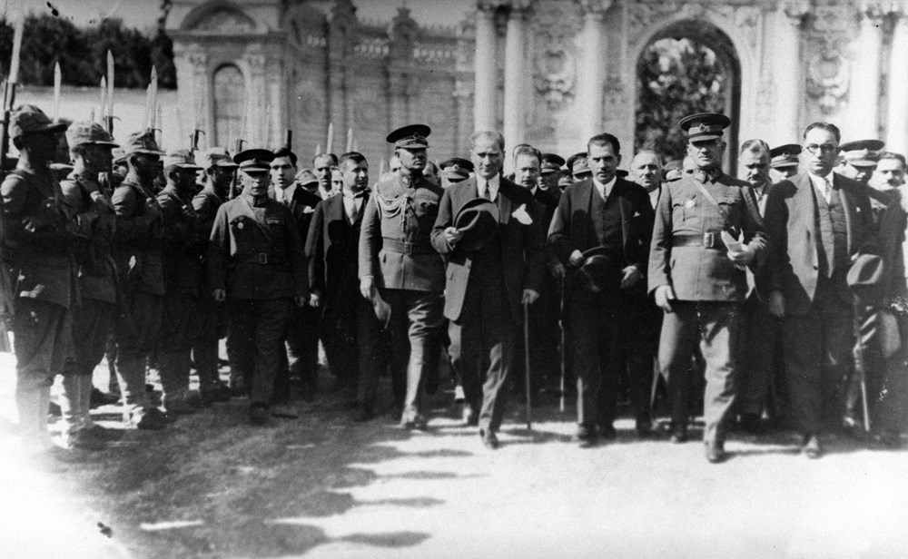 Cumhuriyetimizin 96.yılında Ulu Önder Atatürk'ün hiç bilinmeyen fotoğrafları... 25