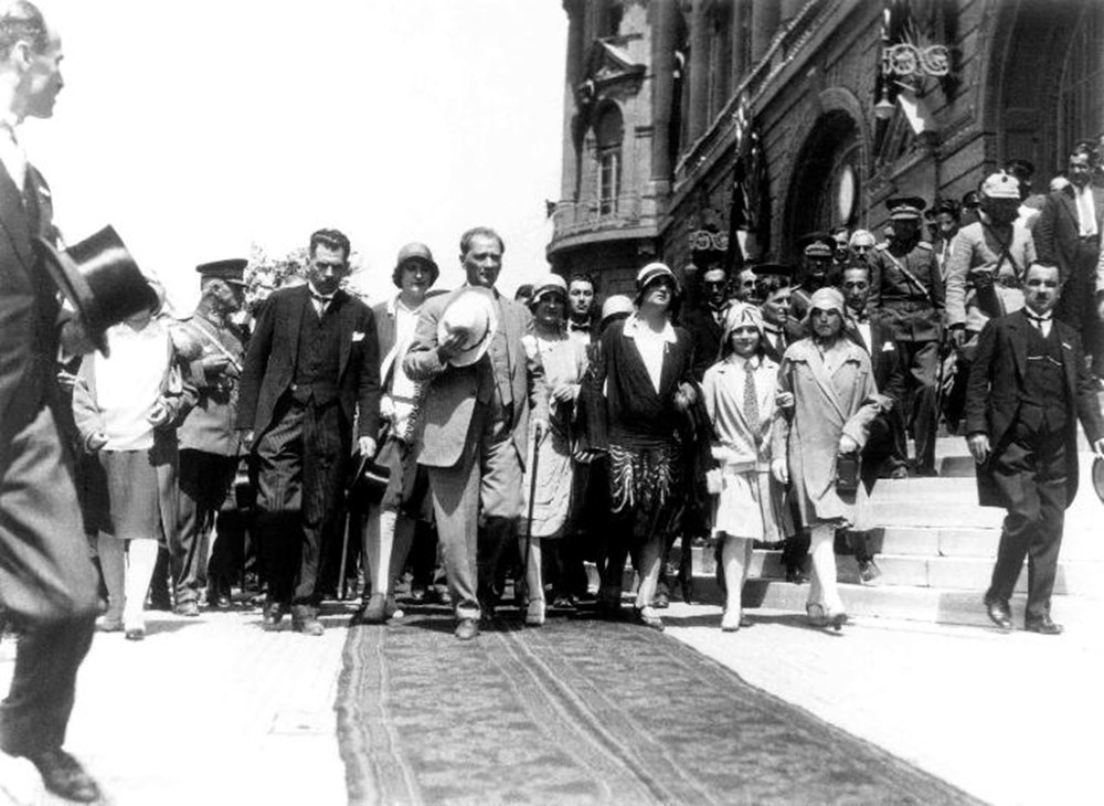 Cumhuriyetimizin 96.yılında Ulu Önder Atatürk'ün hiç bilinmeyen fotoğrafları... 9