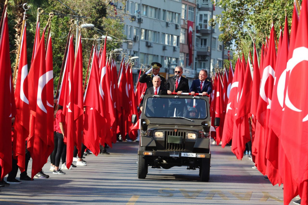 29 Ekim coşkusu Türkiye'de böyle yaşandı 9