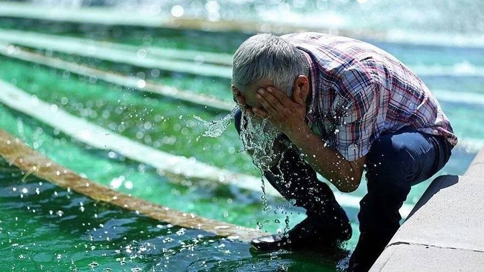 Aşırı sıcaklar geliyor, Sağlık Bakanı Fahrettin Koca uyarda bulundu:  Yaşlılar ve çocuklar dışarı çıkmayın 4