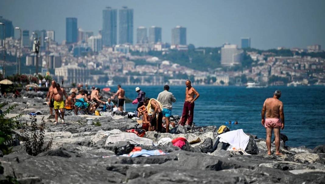 İstanbul'da termometreler 43 dereceleri gördü! Meteoroloji İstanbul'un en sıcak ilçesini açıkladı 8