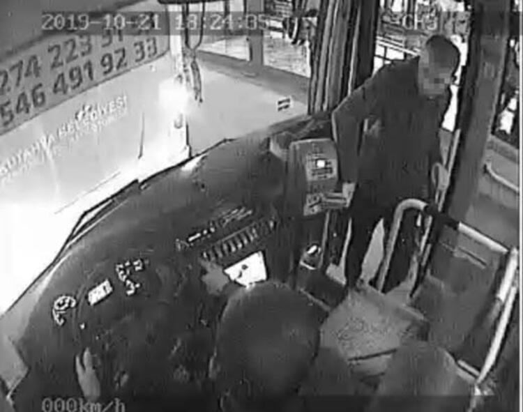 Üniversiteli kıza otobüste cinsel taciz! İğrenç olaydan 12 gün sonra... 2