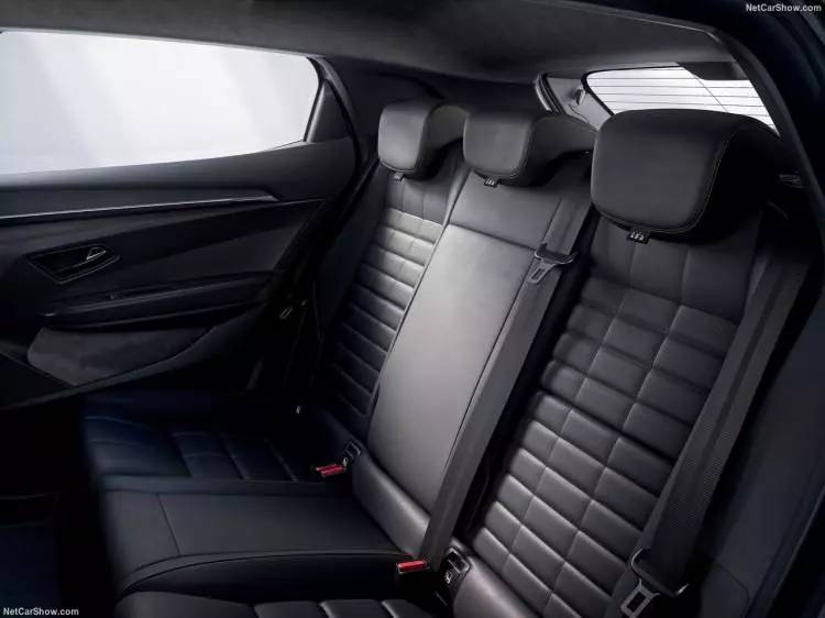 Yüzde yüz elektrikli yeni Megane Türkiye'de satışa sunuldu, İşte fiyatı 12