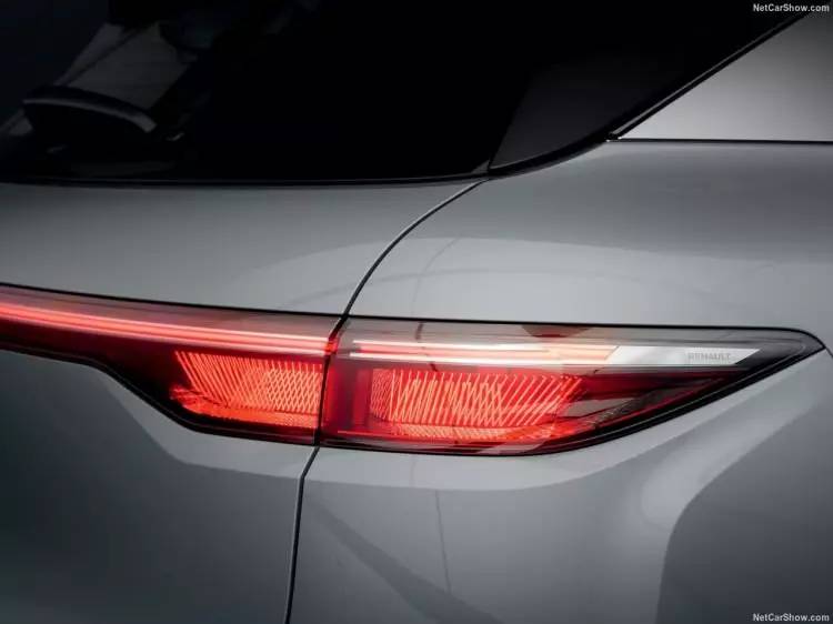 Yüzde yüz elektrikli yeni Megane Türkiye'de satışa sunuldu, İşte fiyatı 18