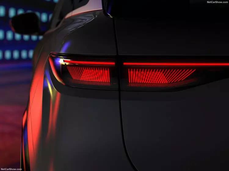 Yüzde yüz elektrikli yeni Megane Türkiye'de satışa sunuldu, İşte fiyatı 19