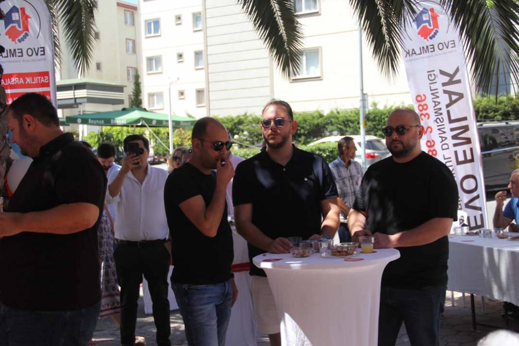 EVO Emlak, ÖZ Tarım Yatırım ve NTM ZİYANSIZ firmalarının 3. şubesi Pendik'te hizmete girdi! "Her zaman dürüst ticaretlerine şahit oldum" 4