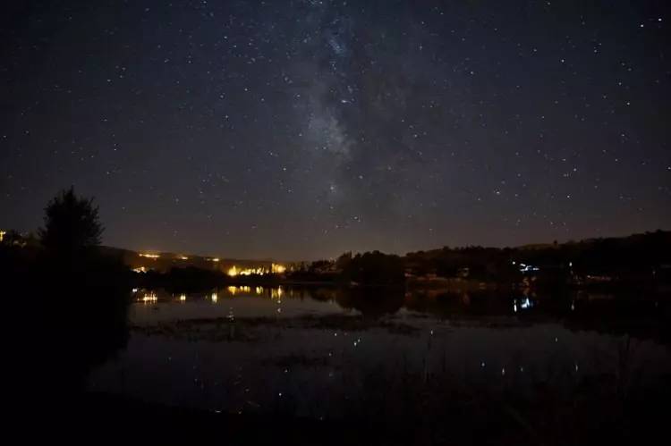 Gökyüzü tutkunları Yılın en etkileyici doğa olayı Meteor yağmurunu izlemek için sıraya girdiler 19