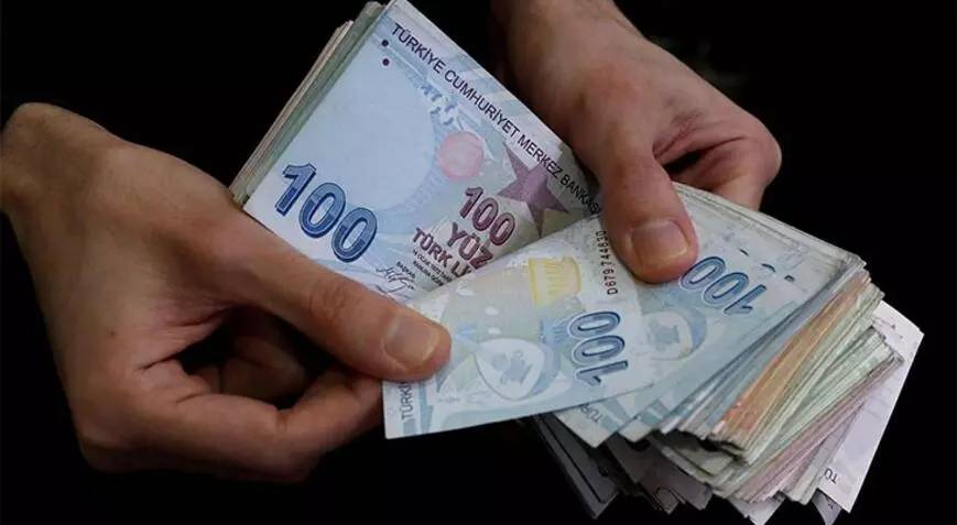 SGK yetkilisinden emeklileri sevindiren  açıklama: Emekli maaşları en az 4500 lira artacak 15