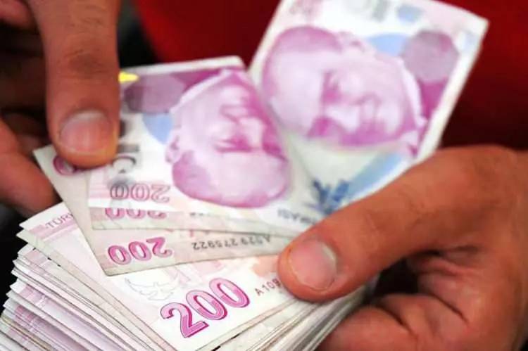 SGK yetkilisinden emeklileri sevindiren  açıklama: Emekli maaşları en az 4500 lira artacak 22