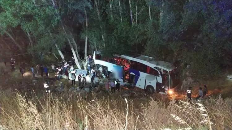 12 kişinin can verdiği otobüs kazasının nedeni belli oldu? Kahreden ihmal! 36