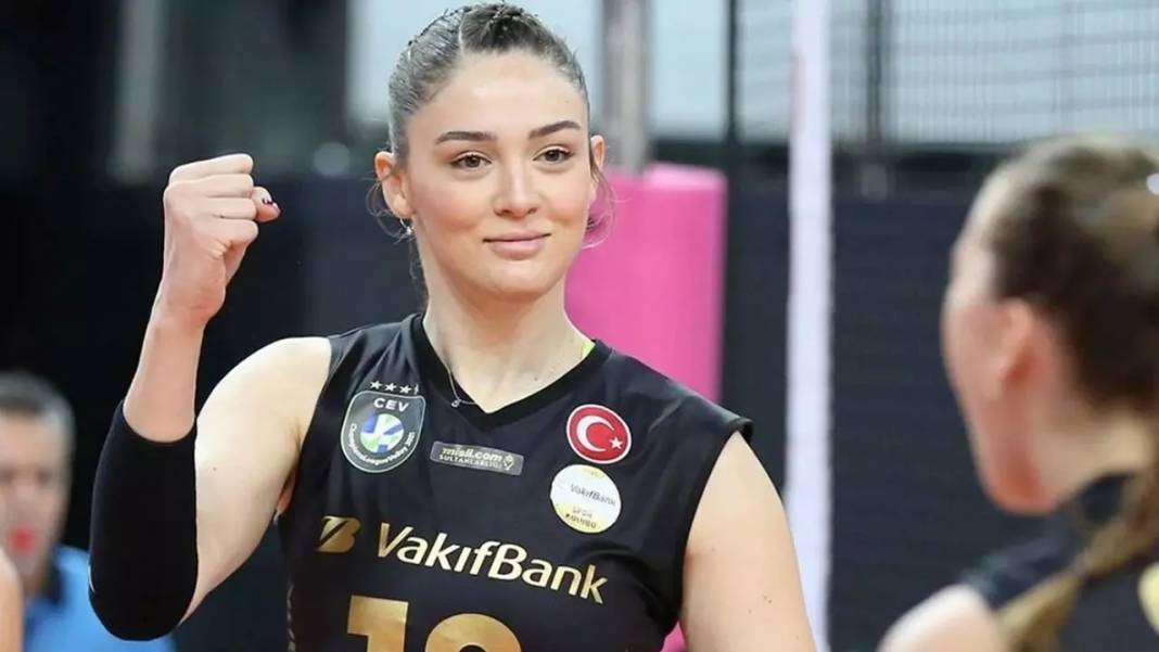 Milli Voleybolcu Zehra Güneş'in kız kardeşlerini görenler şok oldu! İrem Nur ve Mina tıpkı ablası gibi... 1