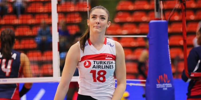 Milli Voleybolcu Zehra Güneş'in kız kardeşlerini görenler şok oldu! İrem Nur ve Mina tıpkı ablası gibi...