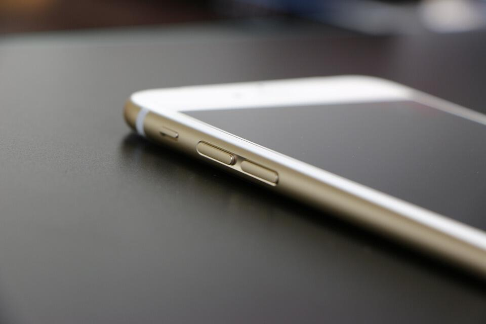 Merakla beklenen iPhone 12 karşınızda! 3