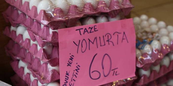 Fıkra gibi dükkan! Görenler gülmeden geçemiyor! "Taze Yomurta tavuk yeni etti"