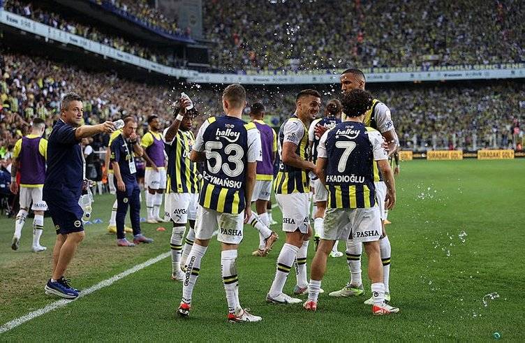 Şenol Güneş'in konumu Beşiktaş'ta sorgulanmaya başlandı: Usta yazarlar Şenol Güneş ile ilgili olay sözler sarf etti! 2