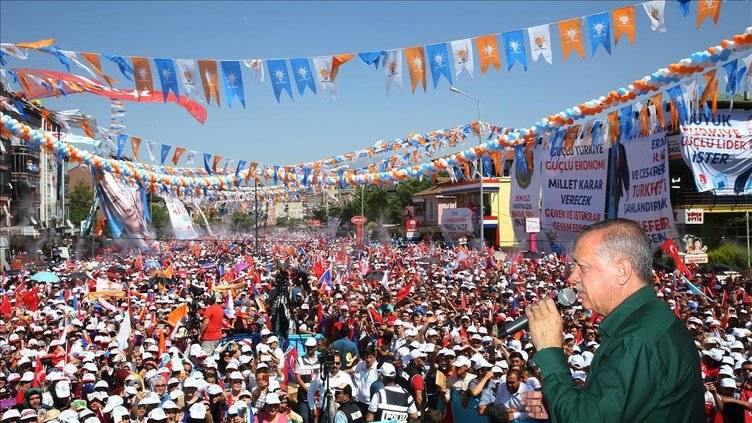 AK Parti Türkiye Yüzyılı için 'hep yeni hep ileri' mottosuyla yeni bir seçim zaferi için startı verdi 7