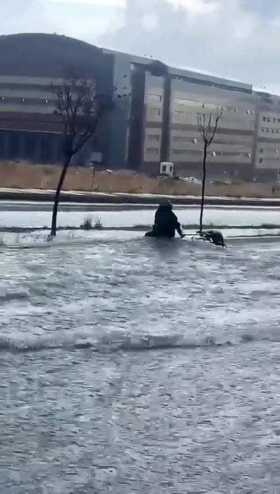 Mega şehir İstanbul sele teslim, İmamoğlu yine ortalıklarda yok 10