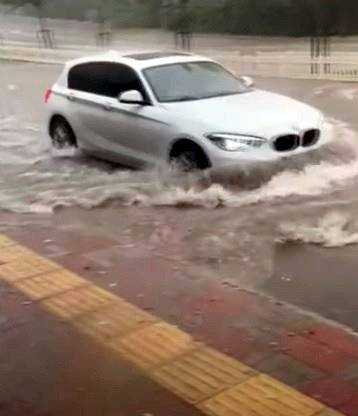 Mega şehir İstanbul sele teslim, İmamoğlu yine ortalıklarda yok 24