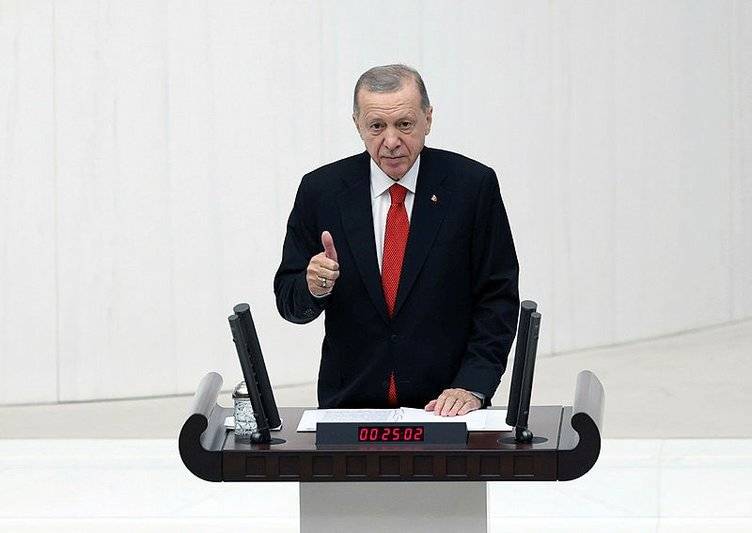 Başkan Erdoğan'dan meclis açılışında emekliye zam açıklaması, Yeni yıldan önce emekli maaşlarına zam yapılacak mı? 3