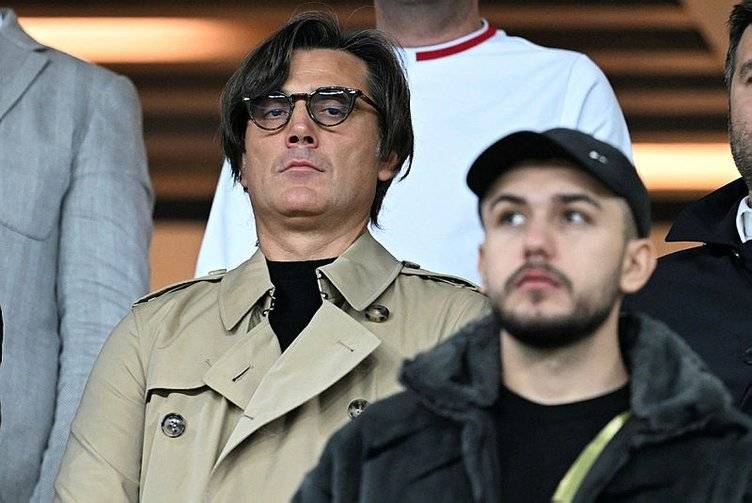 Amilli futbol takımı teknik direktörü Vincenzo Montella''nın 2 yardımcı Türk antrönerleri belli oldu! İşte o isimler 8